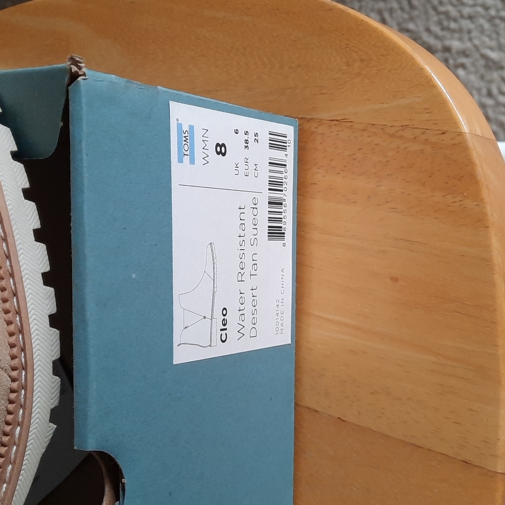 TOMS Booties - Picture 3 of 11